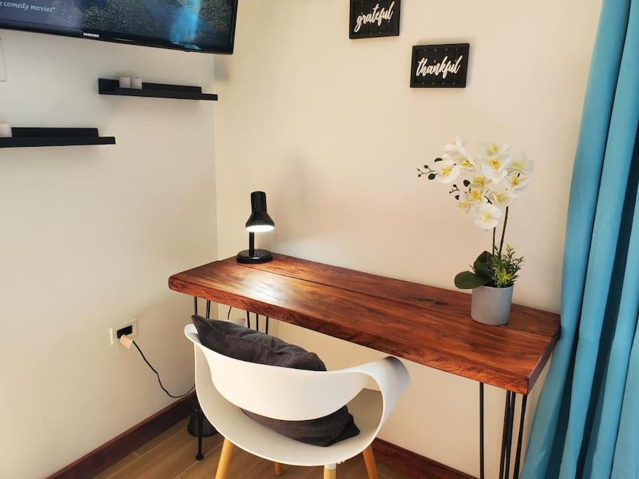 'The Solace' New Luxury Modern 1Bed 1Bath Apt. Portmore Extérieur photo